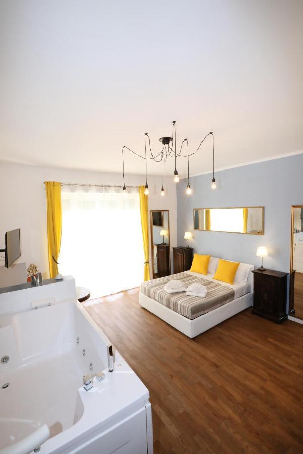 Unique Luxury Apartment And Rooms Rom Exterior foto
